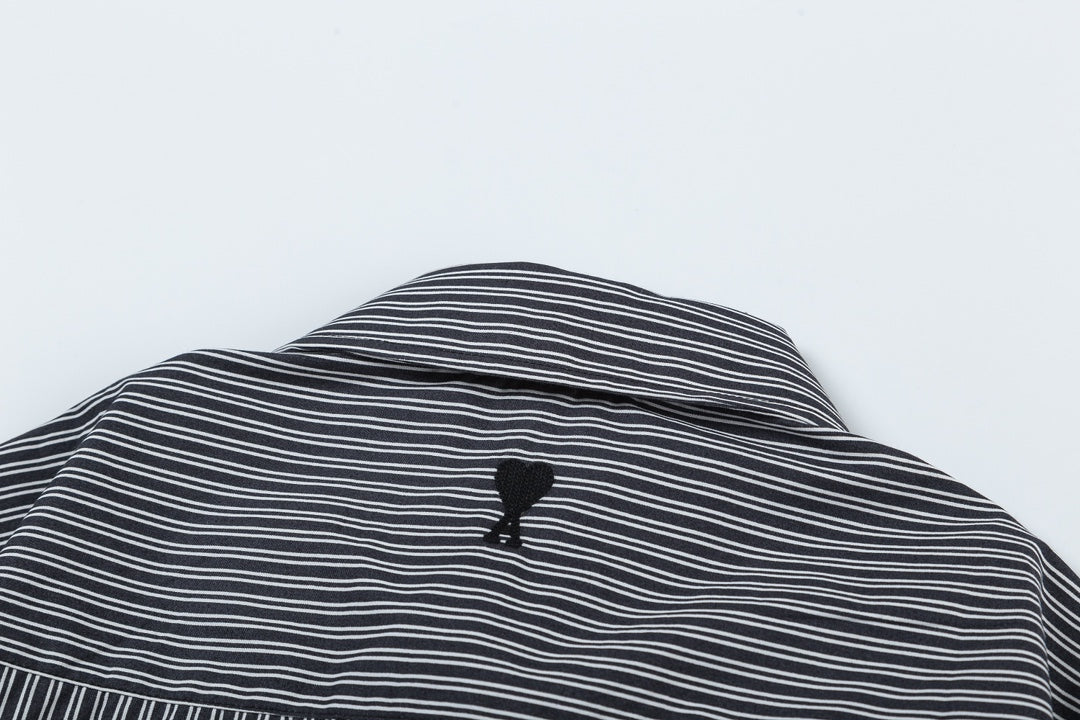 AMI PARIS Unisex Shirts