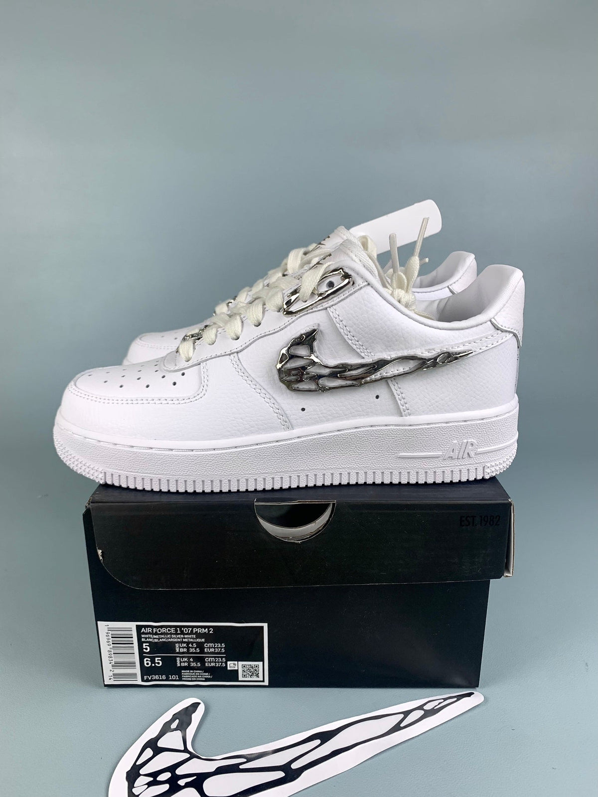 NIKE Air Force 1 Sneakers