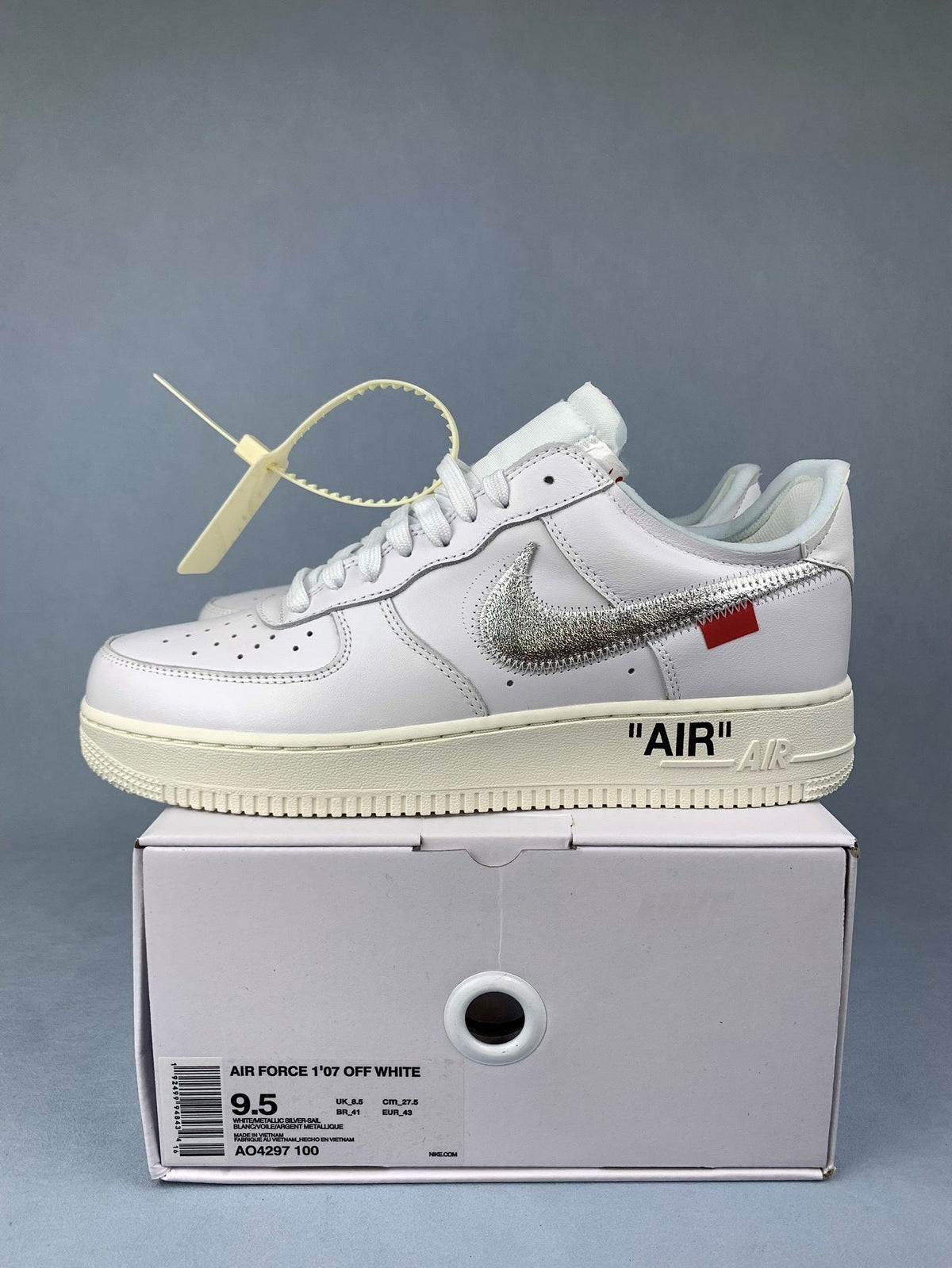 NIKE Air Force 1 Sneakers