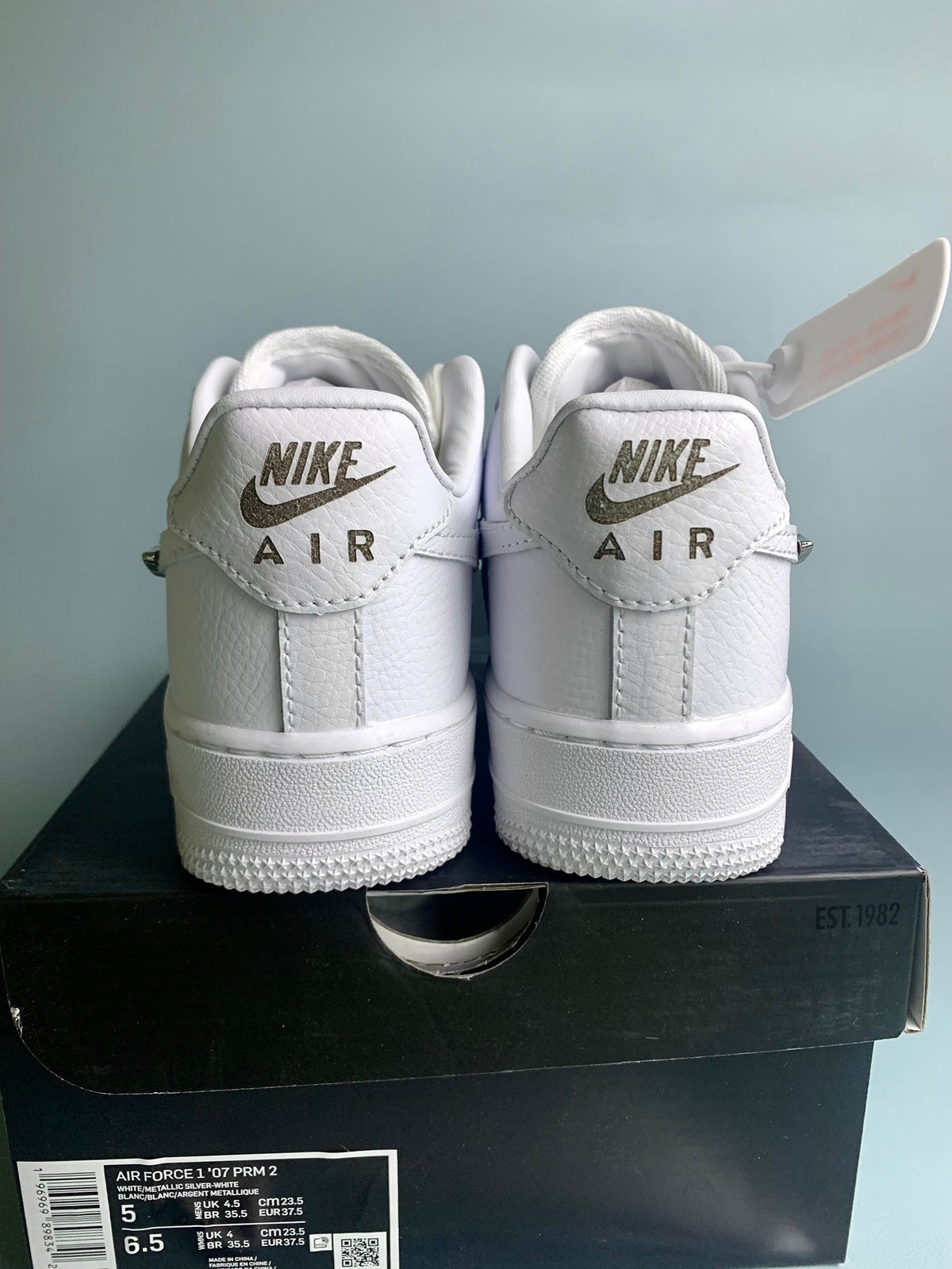 NIKE Air Force 1 Sneakers