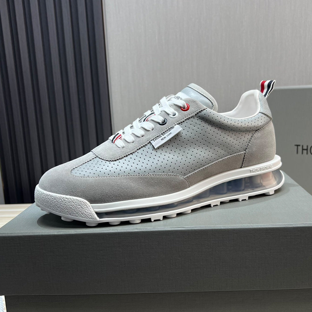 Thom Browne  2025ss Man Sneakers