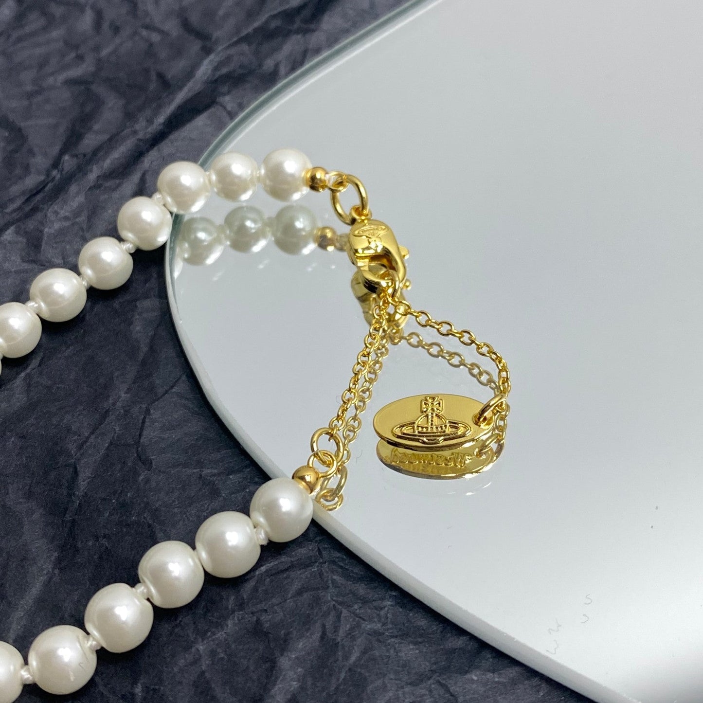 Minimalist Pearl Necklace