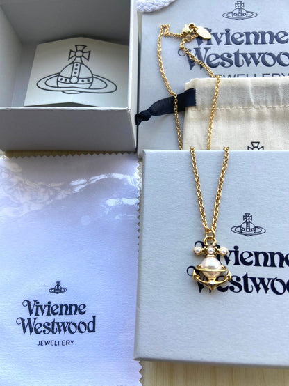 Vivienne Westwood Pearl Pendant Clavicle Chain