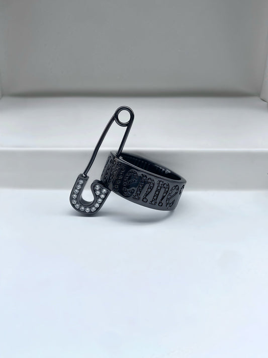 Vivienne Westwood Safety Pin-Style Letter Ring
